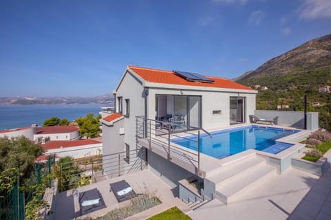 Natural landscape, Sea view, Swimming pool