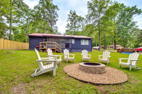 Cozy Lakeview Retreat, Close to Bull Shoals Lake! House in Lakeview