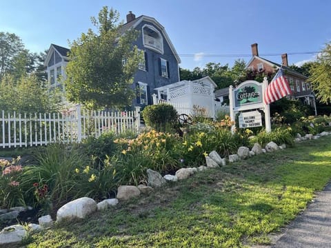 Property building, Garden view