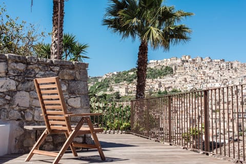 Day, Balcony/Terrace, City view