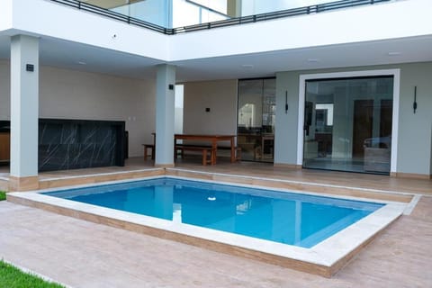 Patio, Swimming pool