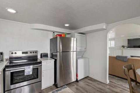 Central Location Walking Distance to Restaurants Casa in Provo