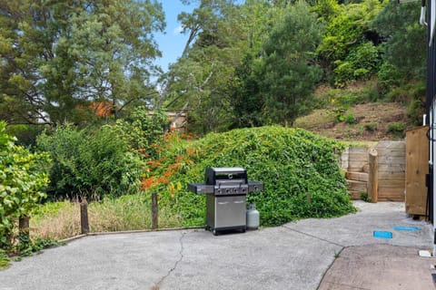 BBQ facilities, Balcony/Terrace