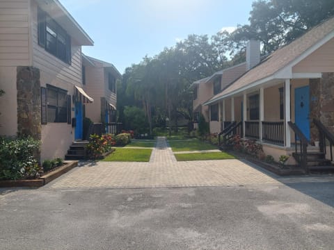 Inner courtyard view