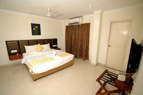 Blossoms Hotel & Service Apartments Hotel in Chennai