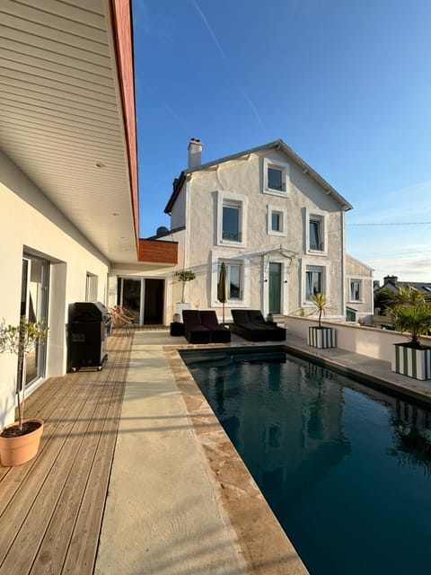 La maison de Julia - Piscine privée Villa in Morlaix