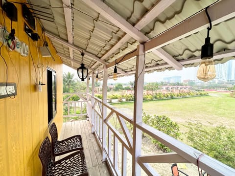 Patio, Day, Garden, View (from property/room), Balcony/Terrace, Garden view