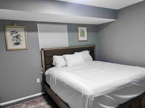 Urban Oasis 3 Kings bed 3Mins from EWR-NYC Downtow Condominio in Irvington