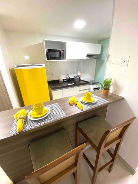 Kitchen or kitchenette, Dining area, Food, minibar, pet friendly, stove