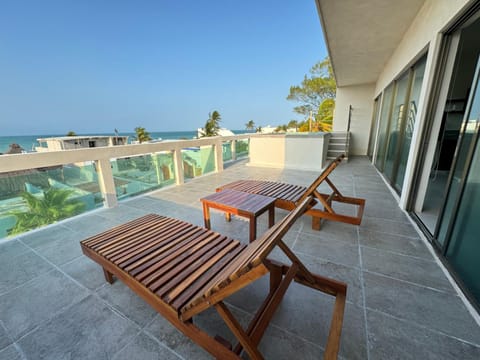 Patio, Day, View (from property/room), Balcony/Terrace, Seating area, Sea view, sunbed