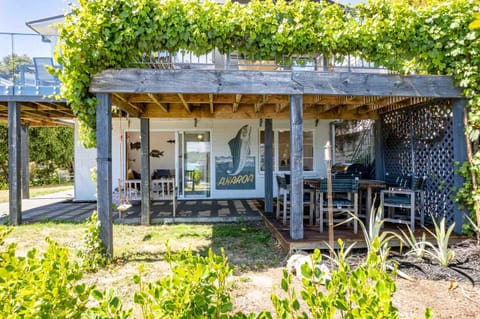 Cliffside - Akaroa Holiday Home House in Akaroa