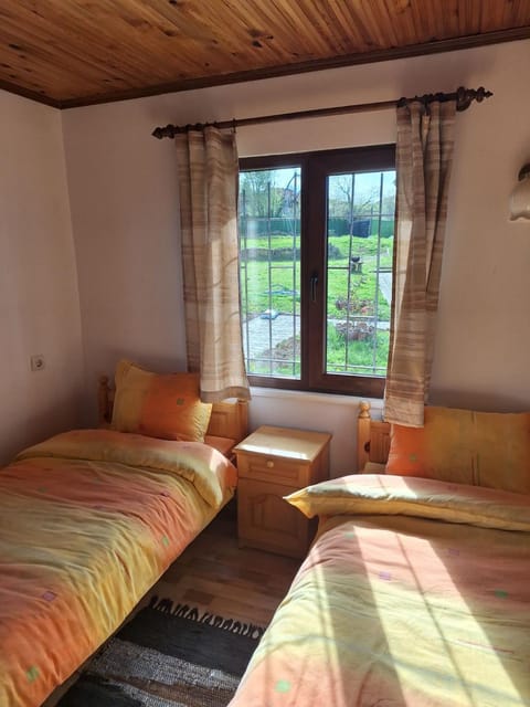 Sunny Guest House House in Veliko Tarnovo Province, Bulgaria