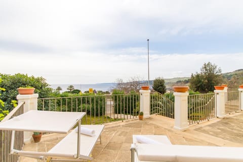 Villa Nice Sea View - Happy Rentals Apartment in Santa Cesarea Terme