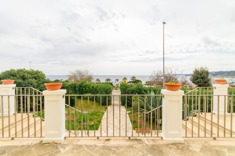 Villa Nice Sea View - Happy Rentals Apartment in Santa Cesarea Terme