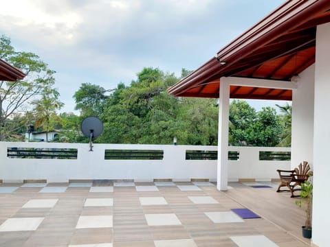 Property building, Patio, Spring, Day, Garden, View (from property/room), Balcony/Terrace