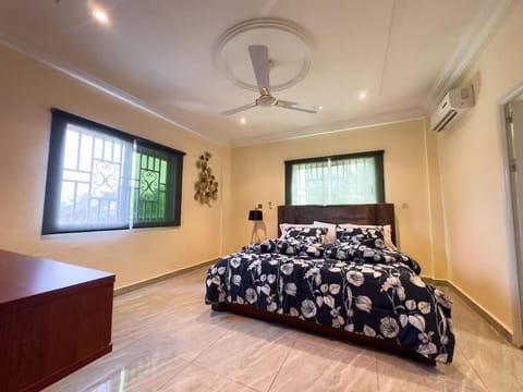 Modern 3 Bedroom Apartment Kumasi, Bawuah Royal Apartment Condo in Kumasi