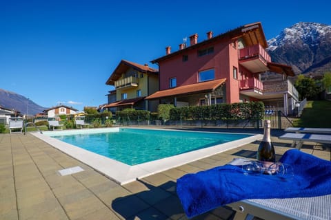 Property building, Mountain view, Swimming pool, sunbed