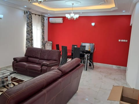 APPARTEMENT NEW STANDING CITE CHIRAC YASSA Apartment in Douala