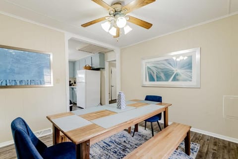 15mins to Downtown- Adorable on Taylor Both Units Maison in West Columbia
