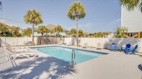 Key West House- 2nd Row- Beach House-Cherry Grove House in North Myrtle Beach