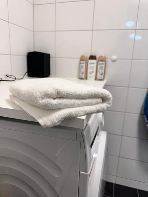 towels, washing machine, dryer