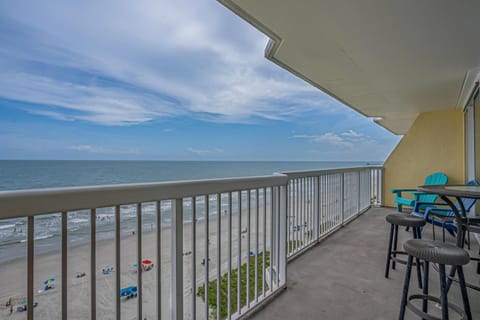 Sunrise Pointe 10F - Oceanfront - Cherry Grove Section House in North Myrtle Beach