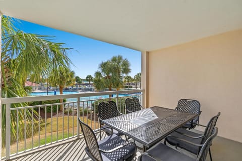 Barefoot Resort - North Tower 206 - Windy Hill House in North Myrtle Beach