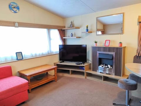 Charming Static Caravan Condo in Dawlish