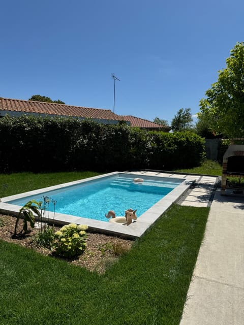 Garden, Garden view, Pool view, Swimming pool