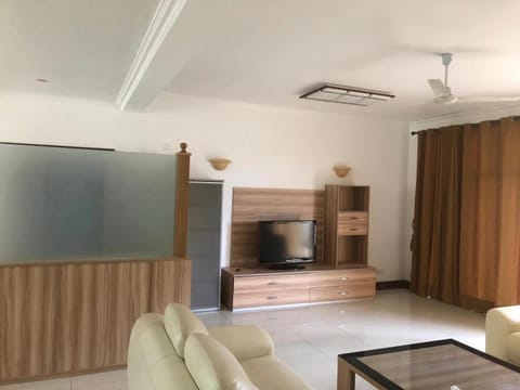 Warm home Condo in City of Dar es Salaam