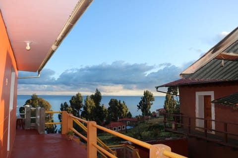 SUNSET Lodge Amantani Bed and Breakfast in Puno, Peru