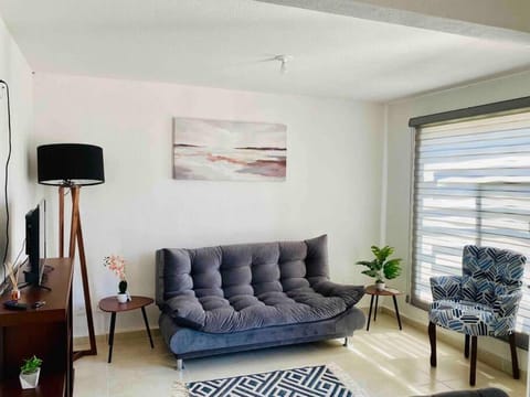 Cómoda Casa cerca de Soledad-Aeropuerto Apartment in San Luis Potosi