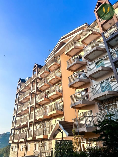 Property building, Day, View (from property/room), Balcony/Terrace