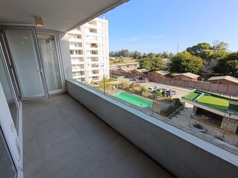 Balcony/Terrace, Pool view, Swimming pool