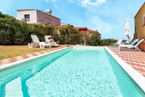 Pool view, Swimming pool, Open Air Bath, sunbed