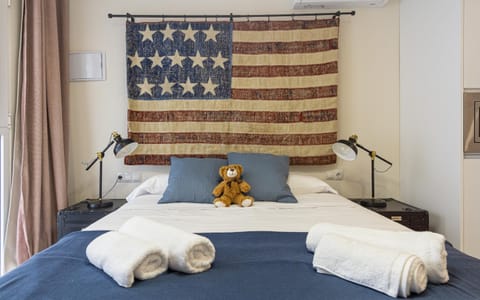 Bed, Bedroom