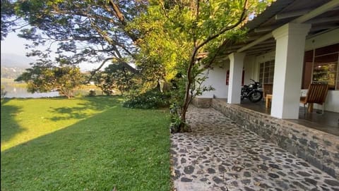 Mountbatten's Officers mess Kandy Hotel in Gangawatakorale