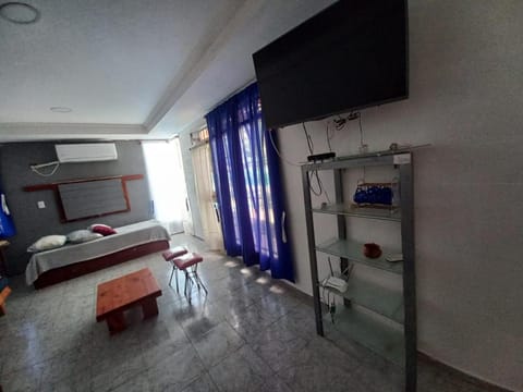 Communal lounge/ TV room, Bed, TV and multimedia, Evening entertainment, air conditioner