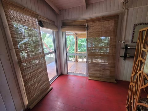 Living room, Garden view