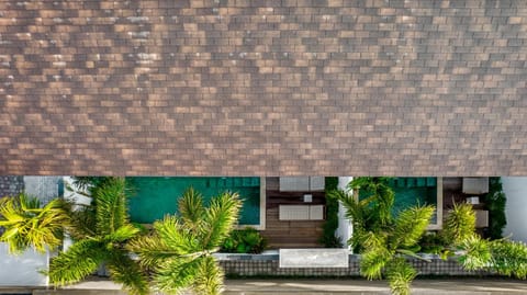 Property building, Garden