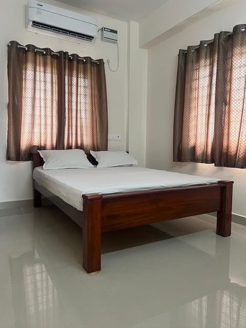 Aishwaryam Service Apartment Hotel in Chennai