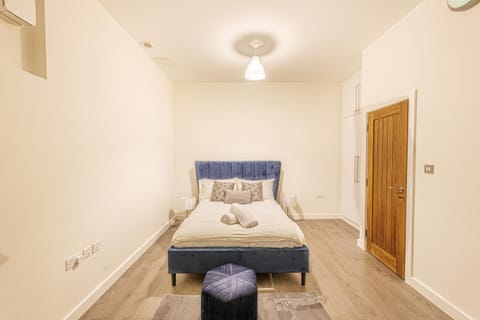 Stylish & Central Homes in Bromley Maison in Bromley