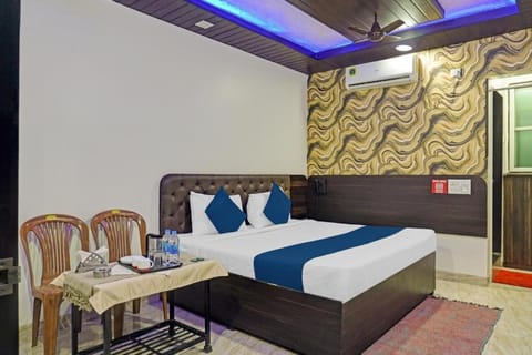 Hotel Viraj Hotel in Pune