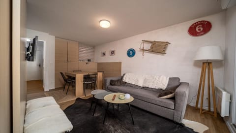 C du Verdon 3406 Appt pres des pistes 6 pers Condo in Allos