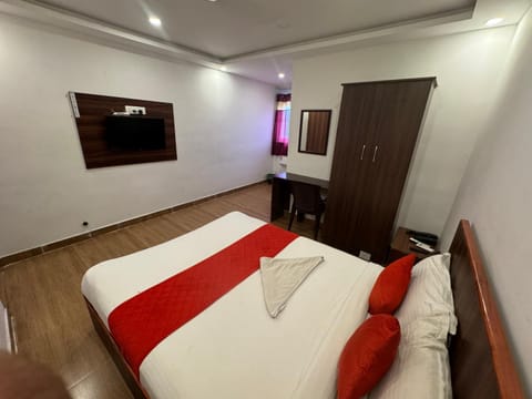 Hotel New Cresent park Hotel in Coimbatore