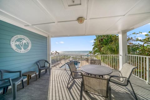 Day, Natural landscape, View (from property/room), Balcony/Terrace, Sea view