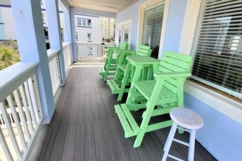 Oceanview Tower - Pool just steps to the beach Casa in Cape Canaveral