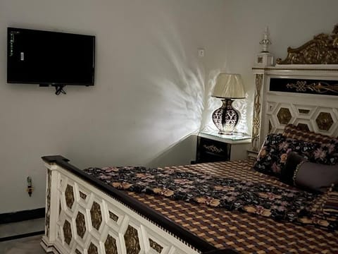 Family Inn Bed and Breakfast in Islamabad