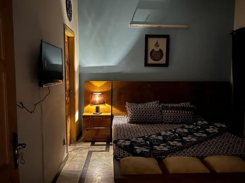 Family Inn Bed and Breakfast in Islamabad