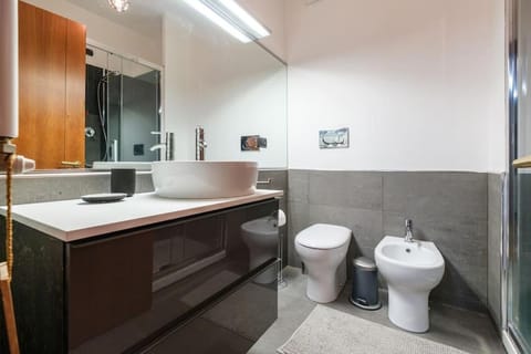 Lussuoso e accogliente appartamento con terrazza Wohnung in San Donato Milanese